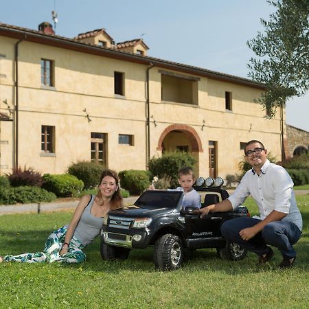 Hotel Le Capanne Arezzo Bagian luar foto